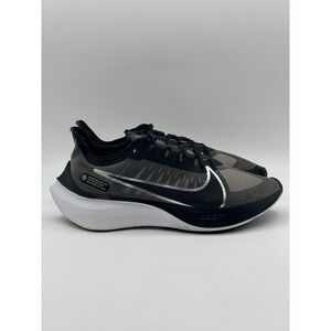 Nike Zoom Gravity Womens Size 7 Black Gray Athletic Running Shoes Sneakers